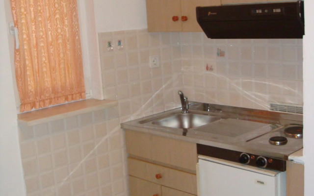 Delphin Rooms Sivota