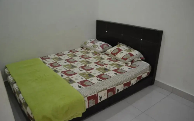 Sitiyam Homestay Seri Kembangan