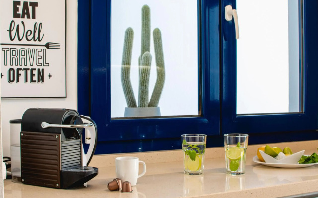 FRONTLINE VILLA 26, well-designed with a heated pool