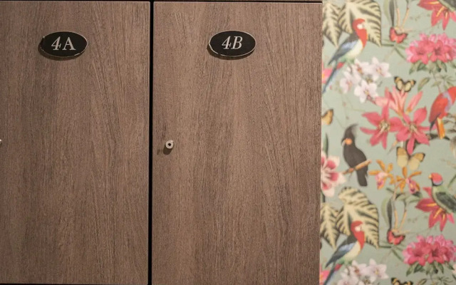 Top Bed Shared Room Men