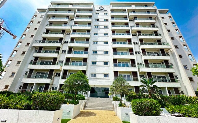 The Gallery Apartment