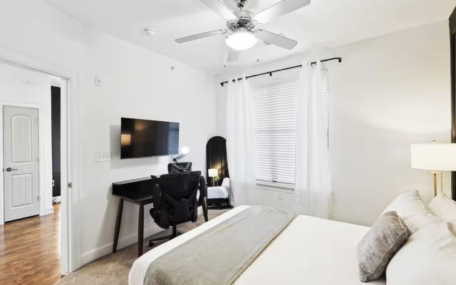 Lux 1B1B with Pool Near Legacy West