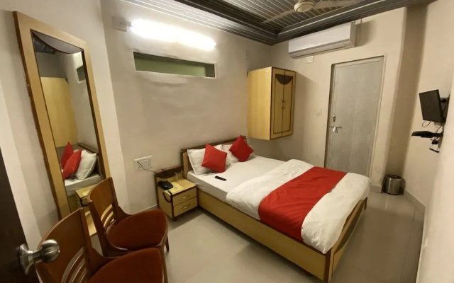 Hotel Riverfront – Guest Rooms – Ahmedabad