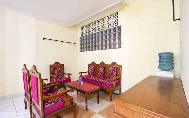 SPOT ON 2881 Nabila Residence