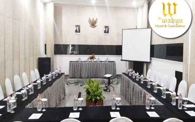De Wahyu Hotel
