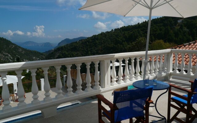 Skopelos Country Villas