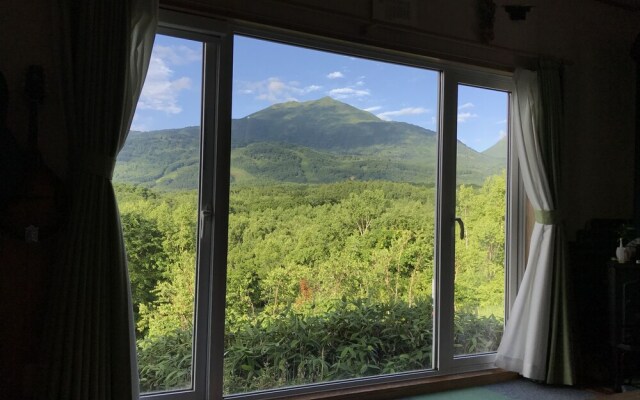 Guesthouse Gurigura - Hostel, Caters to Women