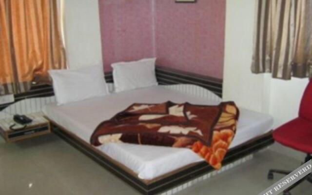 Hotel Angan Residency