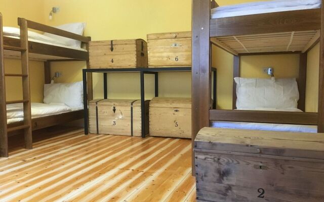 Castle-Wall-Inn - Hostel