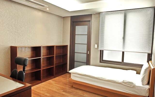 DMC Ville Serviced Apartment