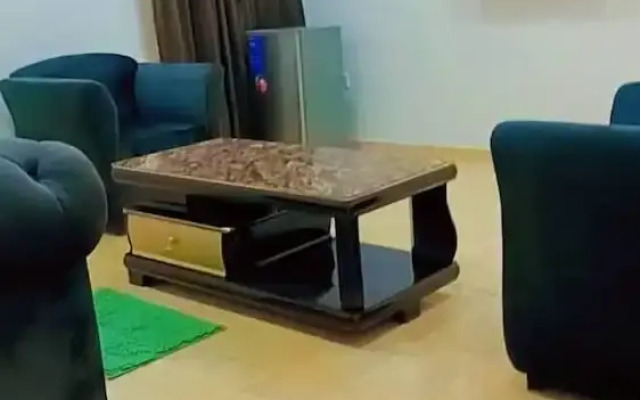 Nero Carbon Apartment