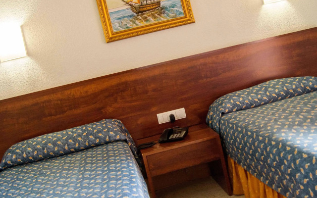 Blue Sea Calas Marina Hotel