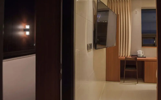 Top Cloud Hotel Cheonan
