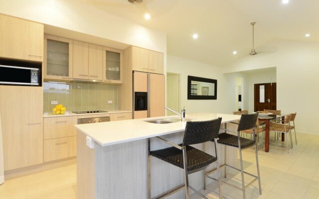 17 Cascade House - Luxury Holiday Home