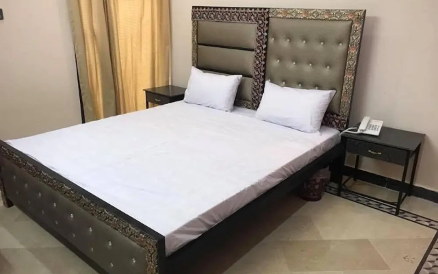 Al Harmain Restaurant