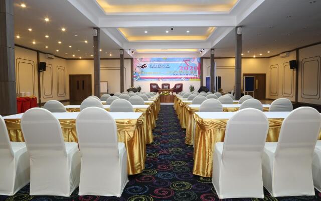 Savan Resorts