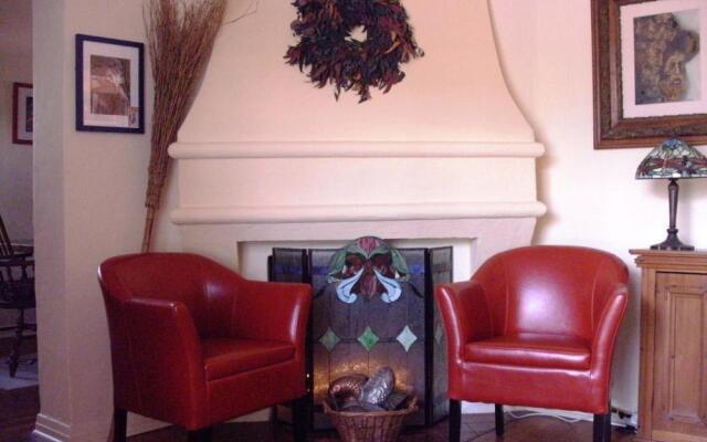 Sam Hughes Inn Bed and Breakfast