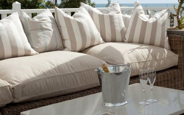 Sea Five Boutique Hotel