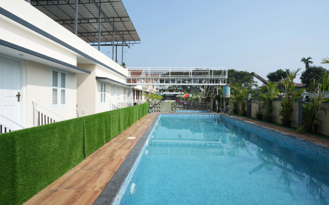 Lakeway Resorts