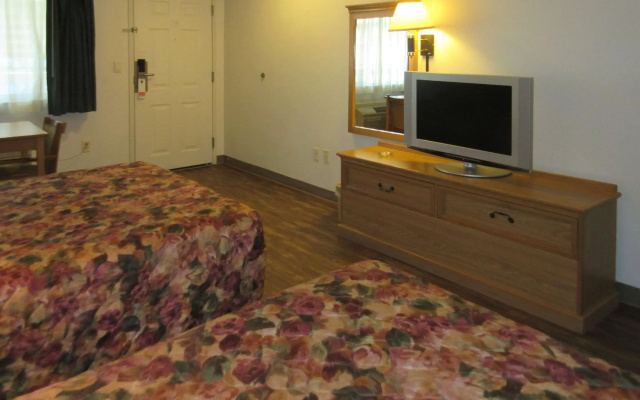 Rice Hill Inn