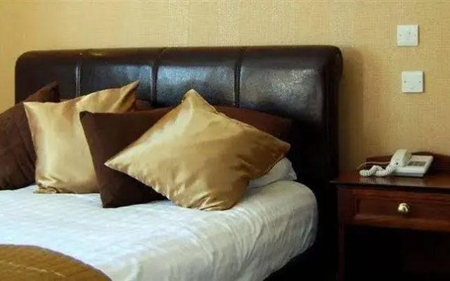 The Dartmoor Lodge