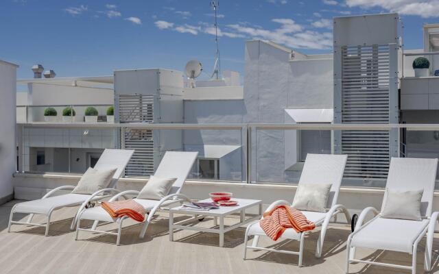 Lab5 Modern 3 Bedroom Penthouse In San Pedro
