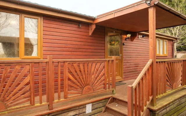 Elckys Lodge - Hot Tub Retreat Near York