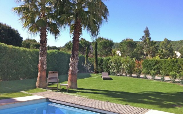 Plushy Villa in Saint Tropez With Pool and 2 Pvt. Terraces
