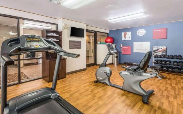 Comfort Suites Marion North