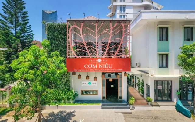 ÊMM Hotel Hue