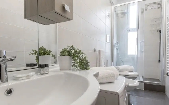 JOIVY Elegant 1 Br Flat Next To Milano Centrale