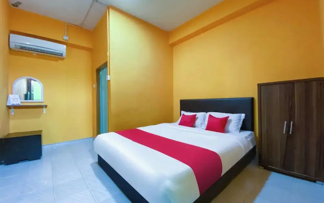 Coop Hotel Kangar