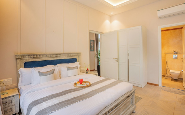 ELIVAAS Vacasa 5BHK PetFriendly & Pool