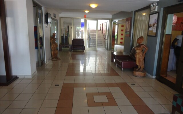 Ave Maria Hotel