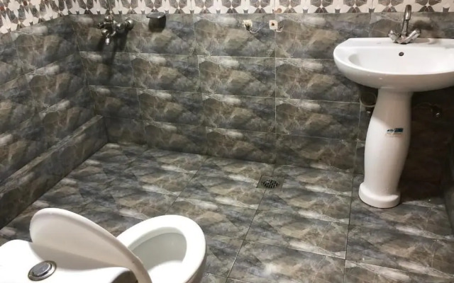 Hotel Five Season Lahore