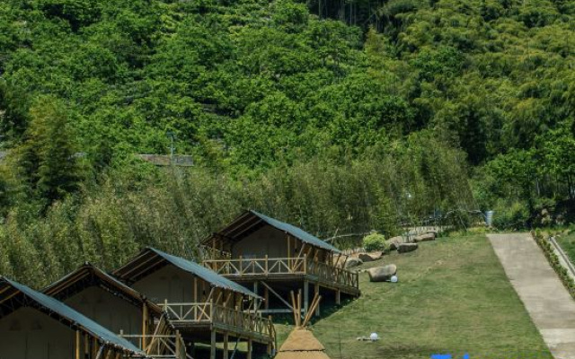 Anji Spring Breeze Valley Luxury Tent Homestay