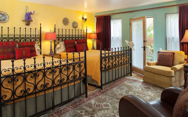 Four Kachinas Bed & Breakfast Inn