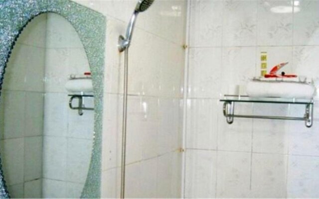 Qufu Xianyaju Hotel