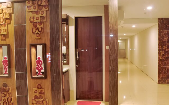 Tickle Hotel