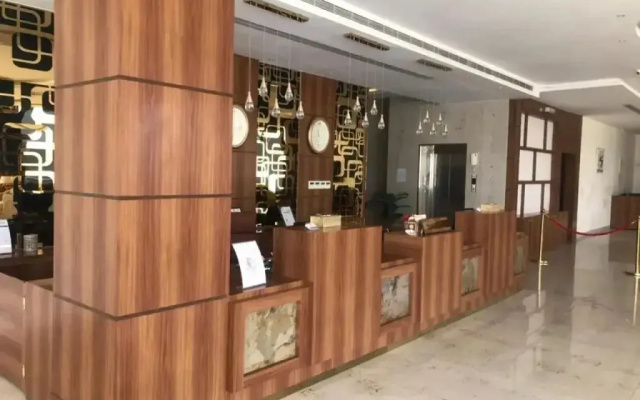 Kayan Hotel Suites