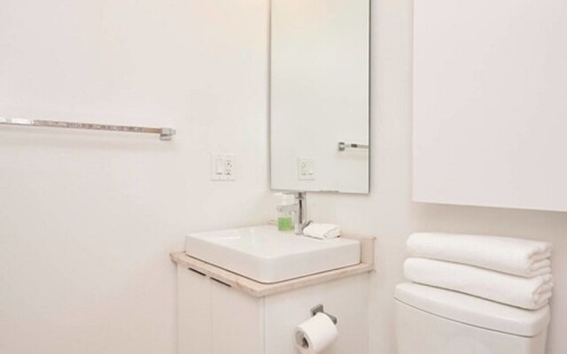 The Ice Condos North Tower by Lavish Suites