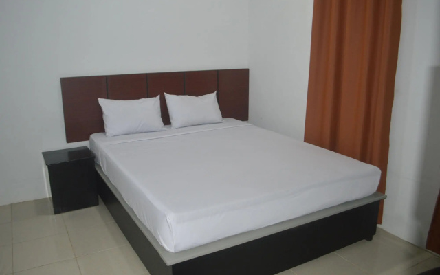 Lovetel – Guest Rooms – Padang