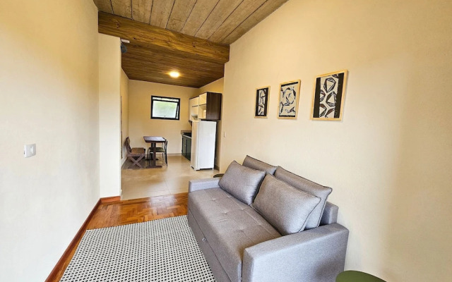 Estudios no Capivari by The Lodges