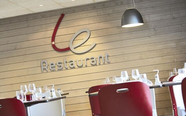 Hotel Campanile Auxerre - Monéteau