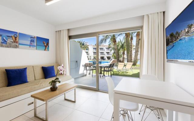 Apartamentos Playas Cas Saboners