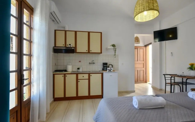 Eva Studios 8 in Agia Pelagia