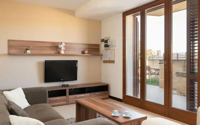 Harbour Views Gozitan Villa Shared Pool