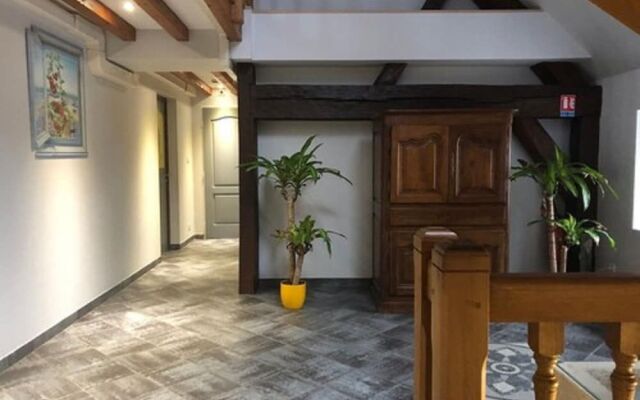 Hôtel Les Marronniers d’Arc