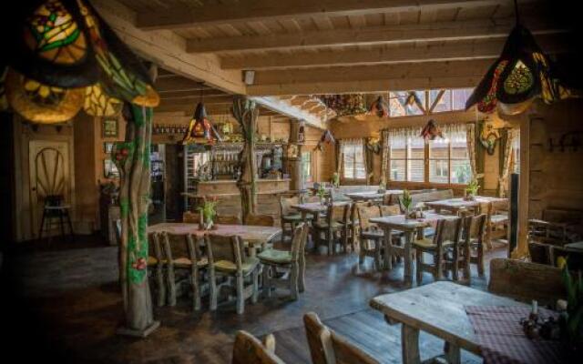 Hotel Litworowy Staw