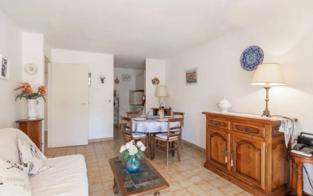 La Palmeraie II 28275